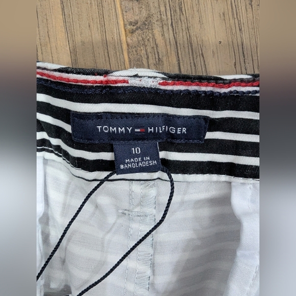 Tommy Hilfiger Striped Classic Stretch Short, Size 10 - Picture 6 of 11